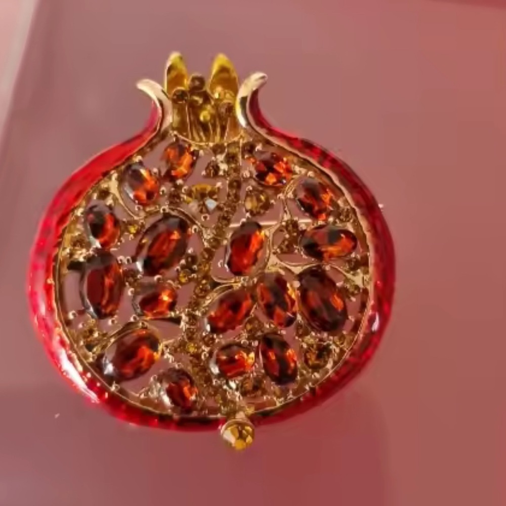 Red Pomegranate Crystal Gold Brooch - Picture 3 of 11
